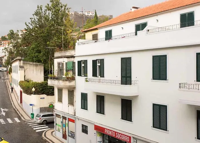 Dolce - Center & Shopping Center Apartament Funchal (Madeira)